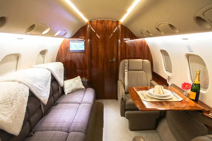 Embraer Legacy 600 N605WG operated by NeaJets photo 2