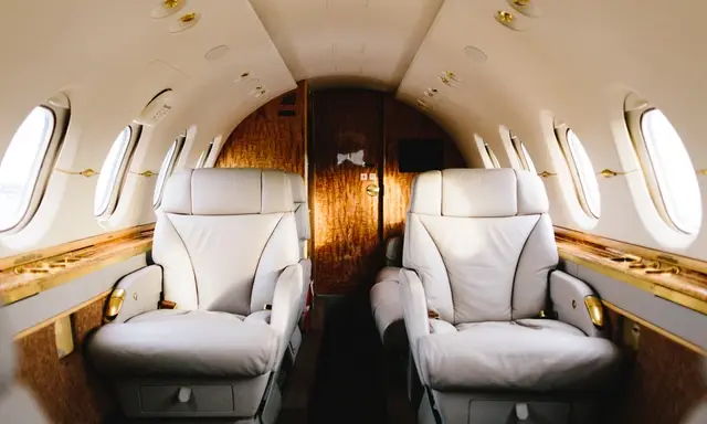 Beechcraft Hawker 800XP N609RC operated by Justice Air, exterior