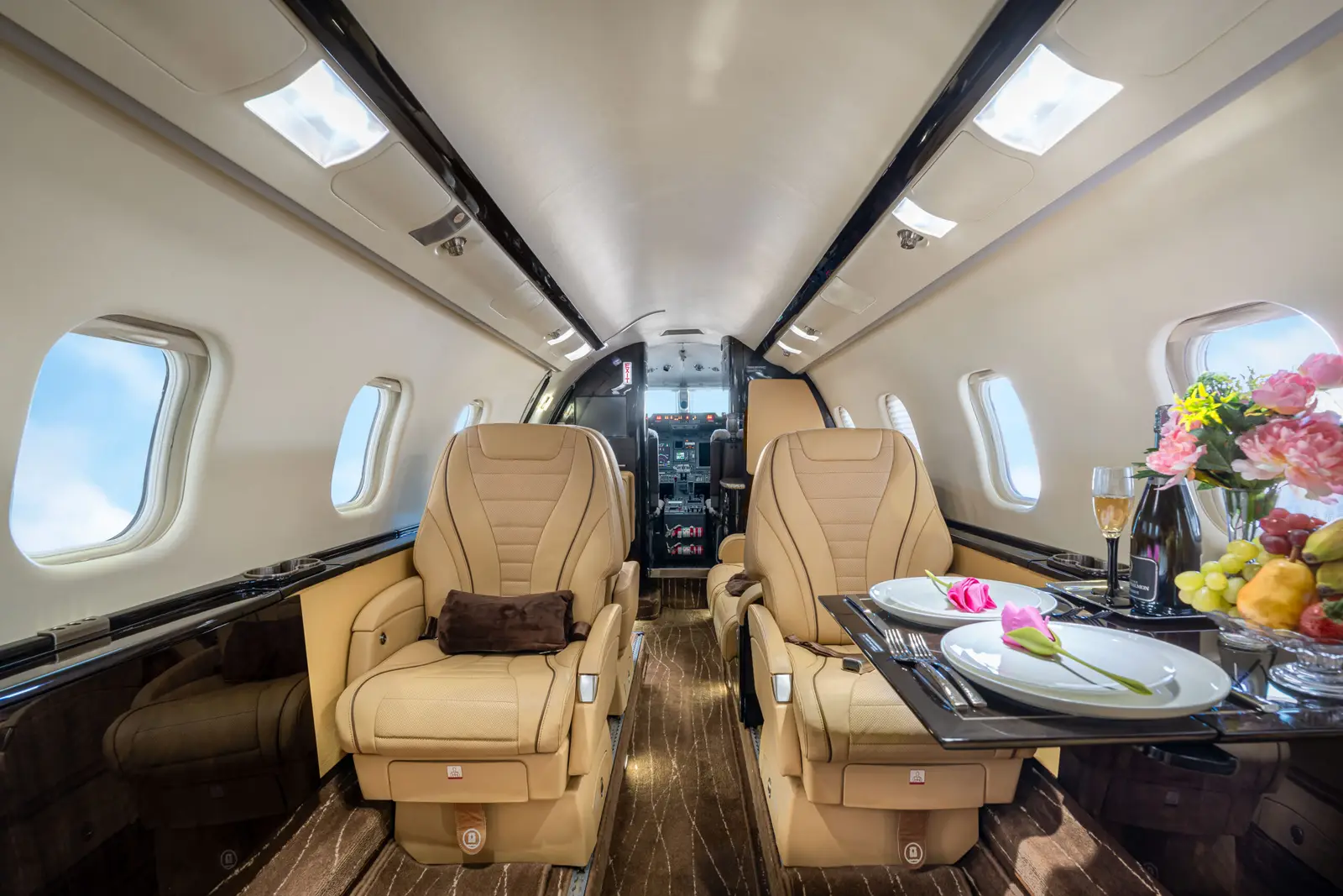 Bombardier Learjet 60XR N60HJ operated by Hop-A-Jet WorldWide Jet Charter photo 6