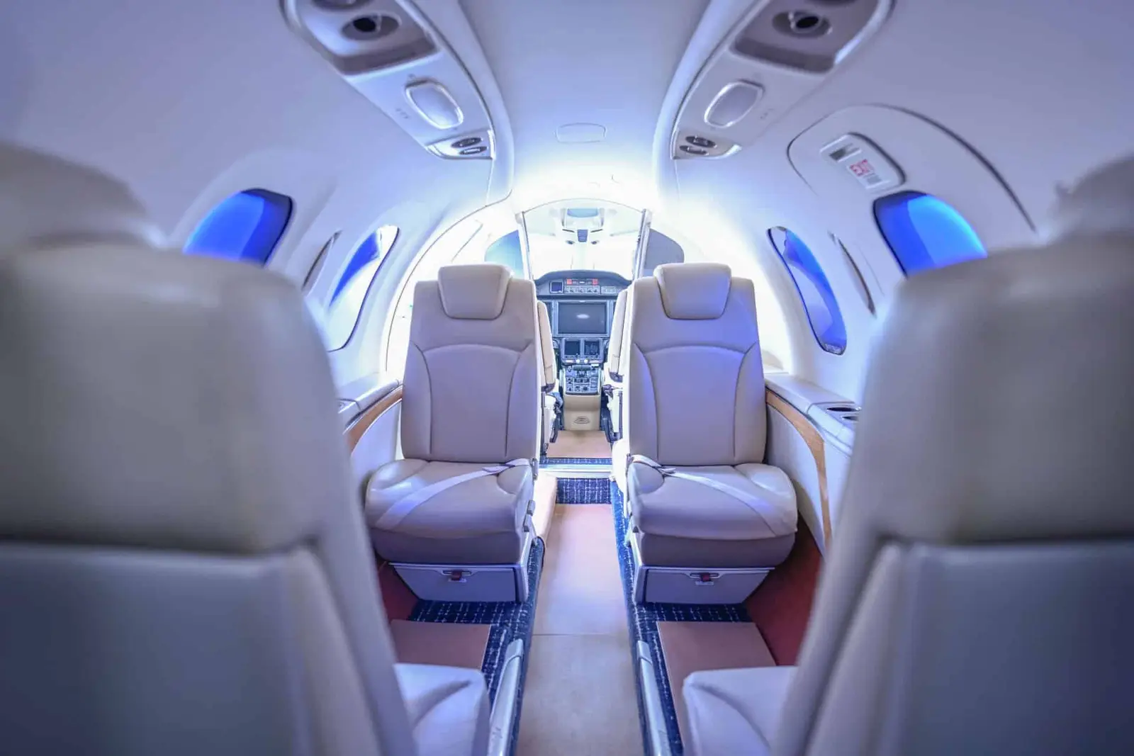 Honda HondaJet N60XG operated by Jackson Jet Center photo 3