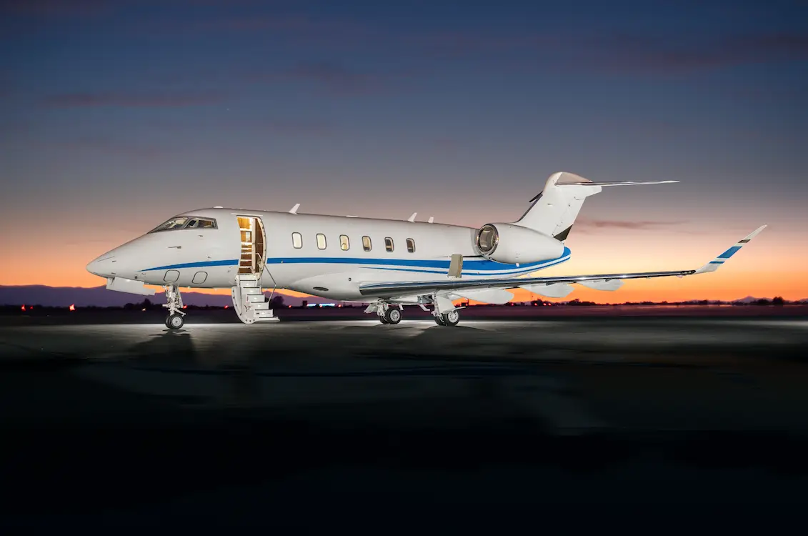 Bombardier Challenger 350 N611AV operated by PrismJet, LLC photo 3