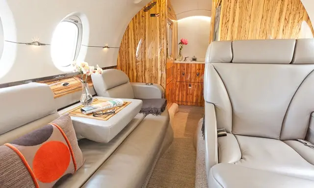 Beechcraft Hawker 800XPi N613GF operated by Talon Air, LLC photo 2