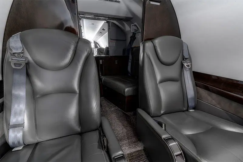 Beechcraft Beechjet 400A N615SF operated by Secure Air Charter photo 4