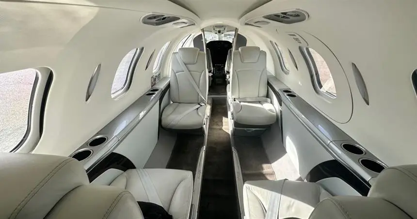 Honda HondaJet N617AF operated by Cutter Flight Management, Inc. photo 2