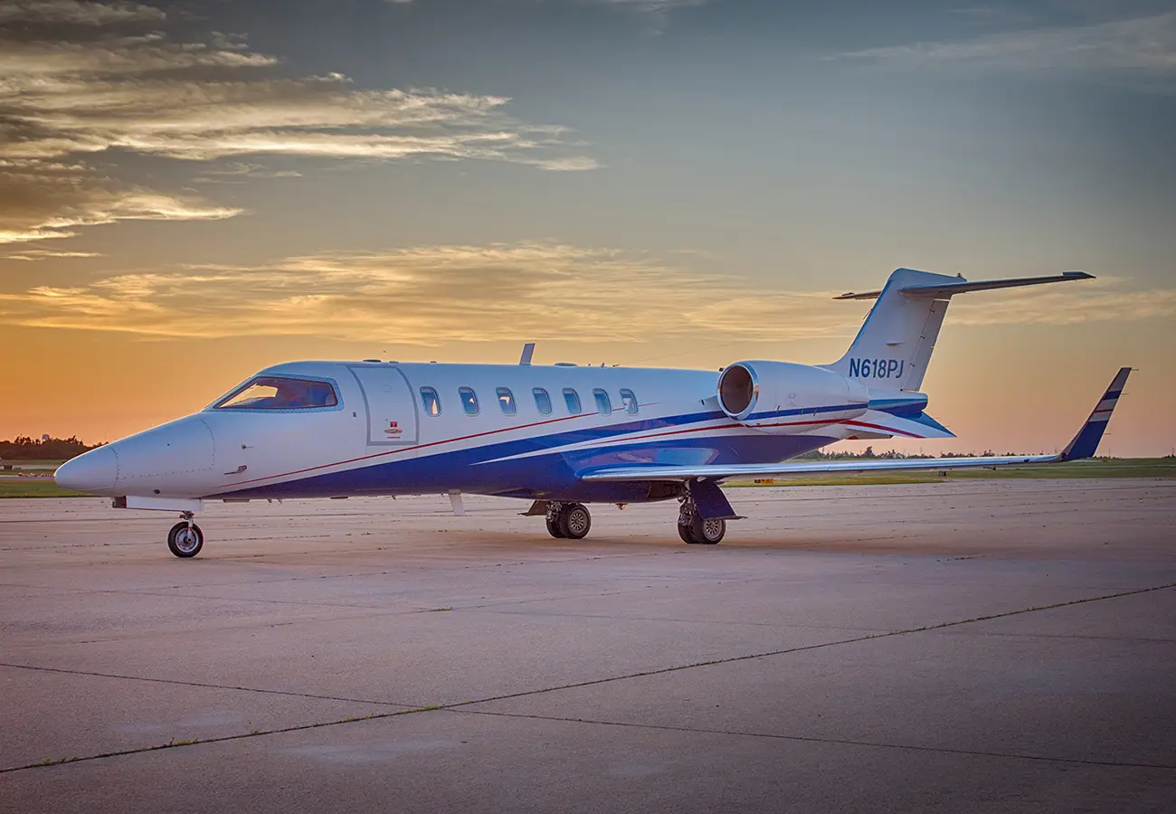 Bombardier Learjet 40XR N618PJ operated by Private Jets, Inc, exterior