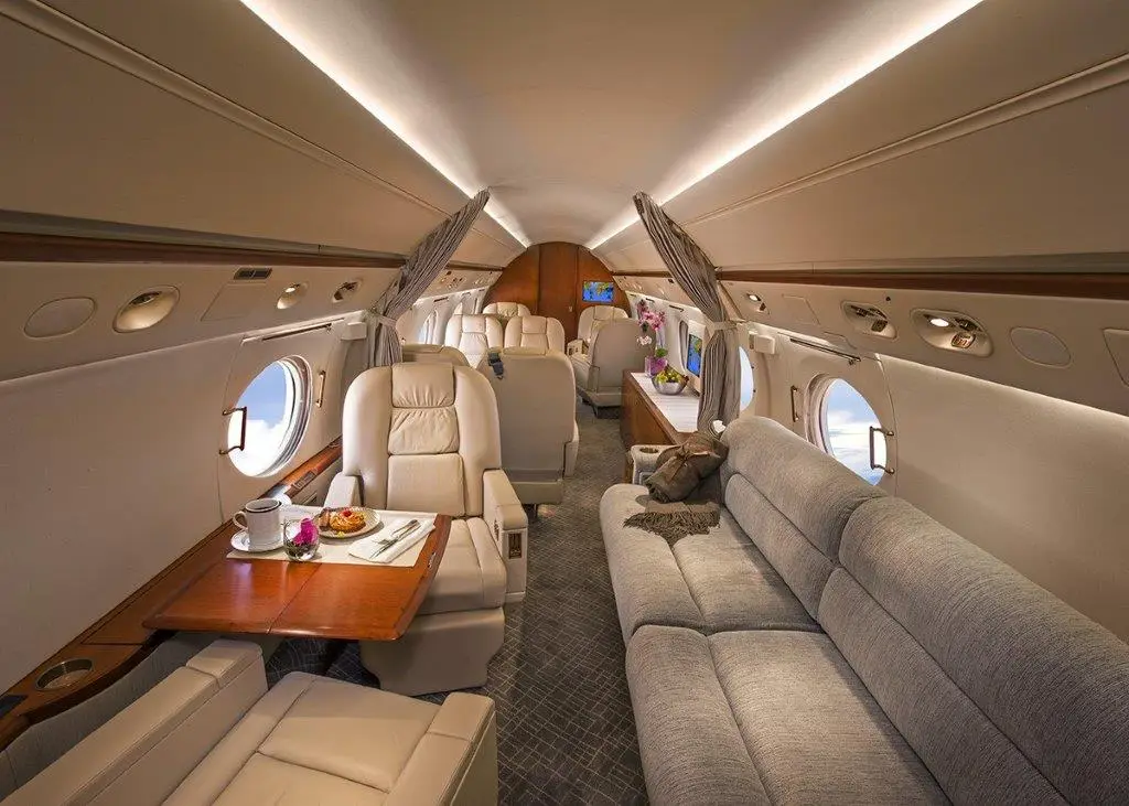Gulfstream V N619GV operated by Trans-Exec Air Service, Inc. photo 2