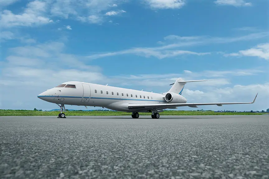Bombardier Global 6000 N620SY operated by Clay Lacy Aviation, Inc. photo 4