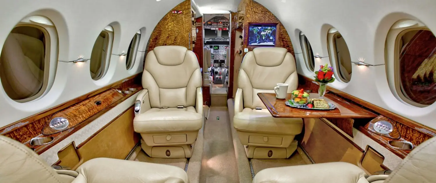 Beechcraft Hawker 800XP N621SB operated by Jet Access Aviation photo 4