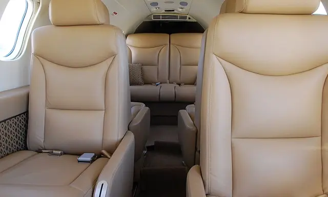 Bombardier Learjet 35A N623KM operated by Dreamline Aviation, LLC photo 4
