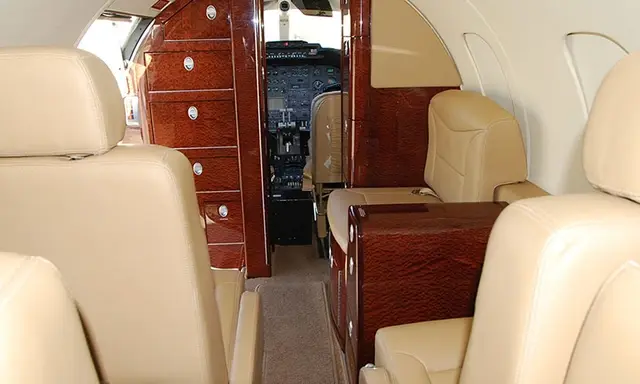 Bombardier Learjet 35A N623KM operated by Dreamline Aviation, LLC photo 5