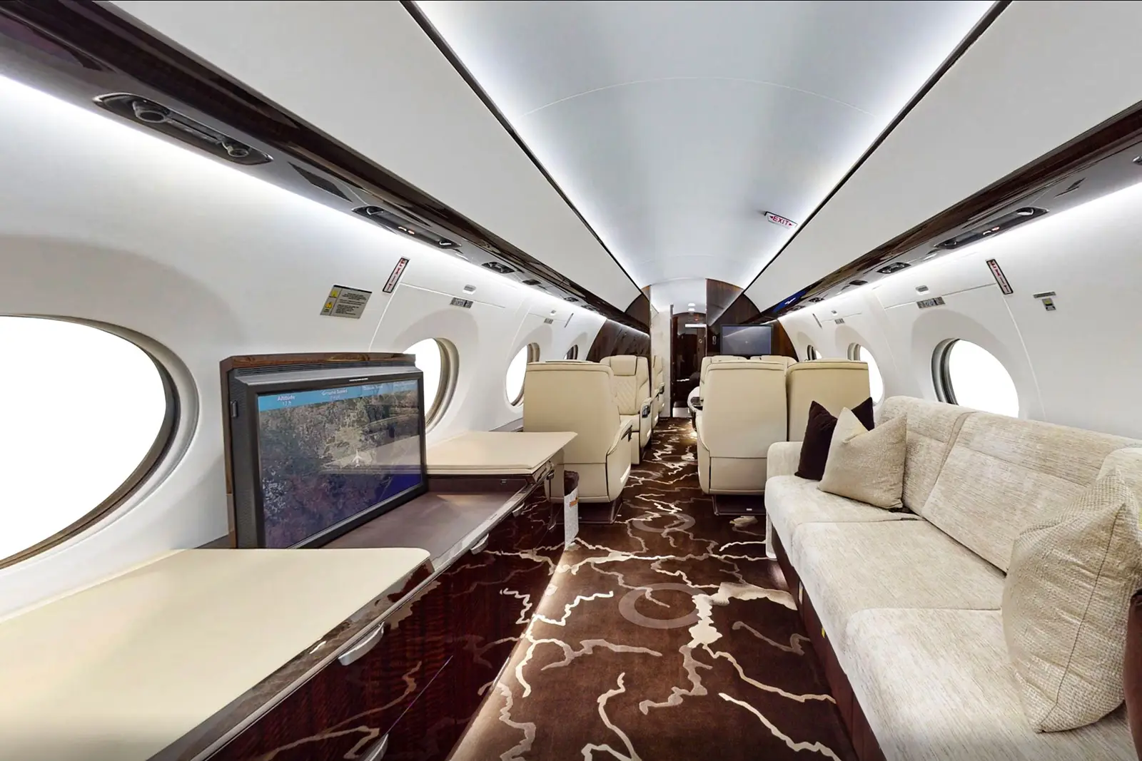 Gulfstream G700 N625TF operated by Wing Aviation Charter Services LLC photo 3