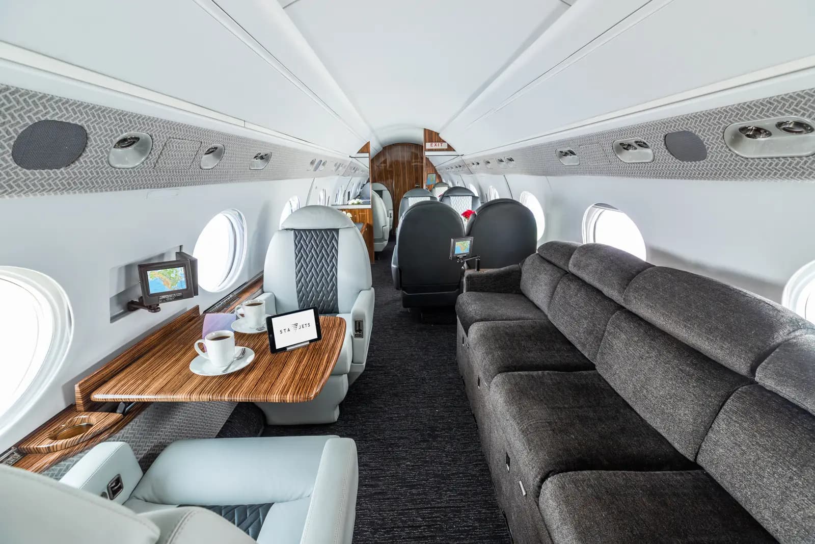 Gulfstream V N62FF operated by Prime Jet, LLC, KPIE photo 5