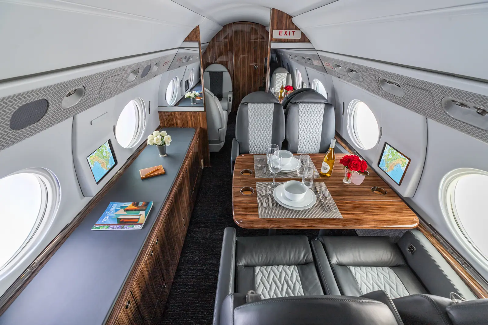 Gulfstream V N62FF operated by Prime Jet, LLC, KPIE photo 6