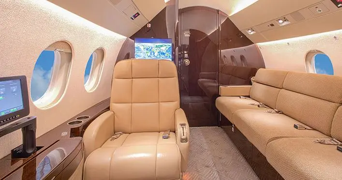 Dassault Falcon 900EX N62NW operated by Saturn Aviation, LLC photo 2