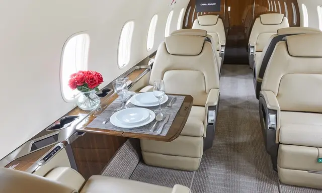 Bombardier Challenger 350 N631RP operated by Silver Air photo 4