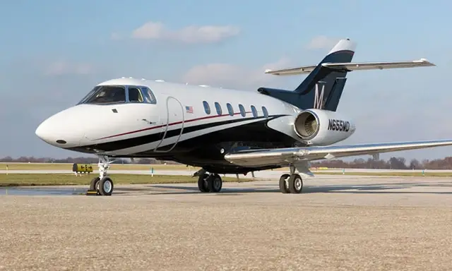 Beechcraft Hawker 800XP N655MD operated by Jet Access Aviation, KCAK, exterior