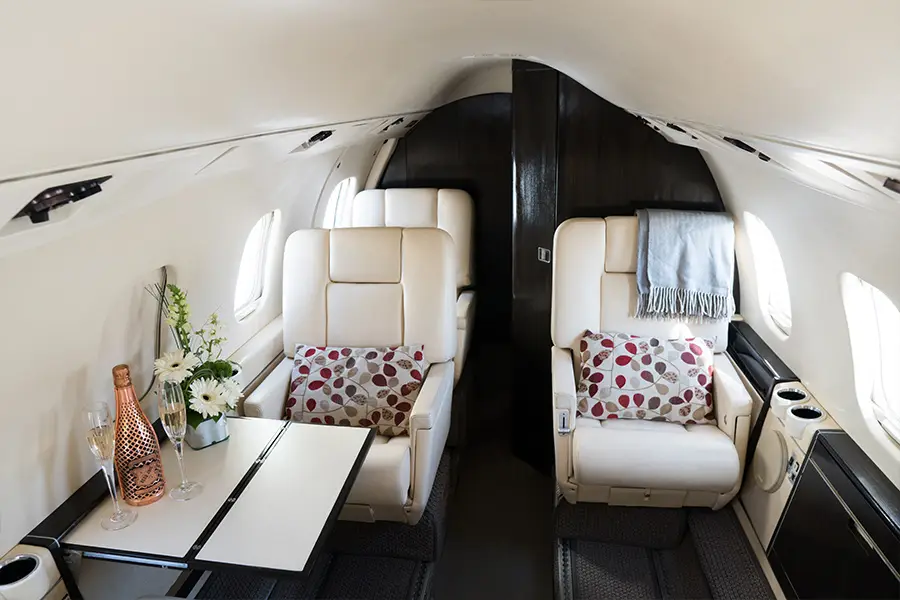 Bombardier Learjet 55 N655TR operated by Sierra West Airlines photo 2
