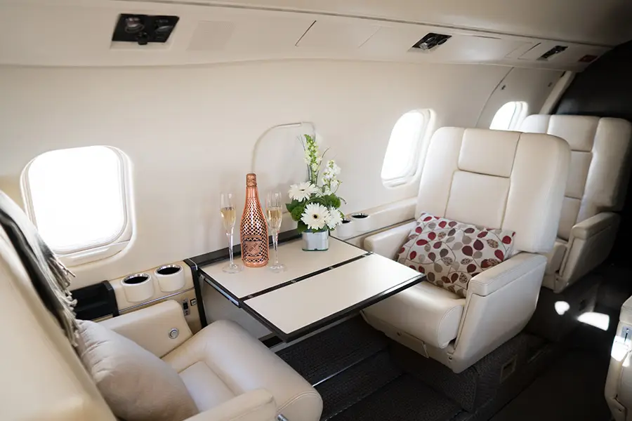 Bombardier Learjet 55 N655TR operated by Sierra West Airlines photo 6