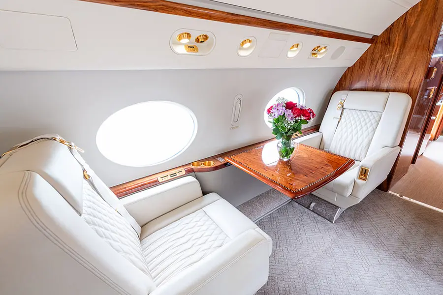 Gulfstream G550 N65KL operated by NeaJets photo 6
