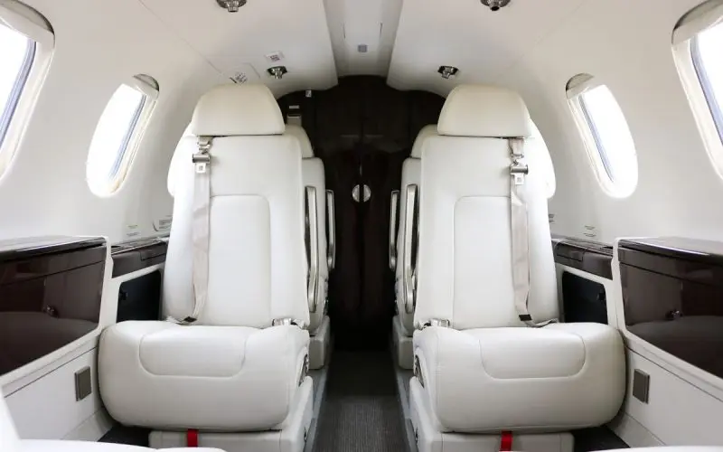 Embraer Phenom 300 N66M operated by Latitude 33 Aviation, LLC, KCRQ photo 3