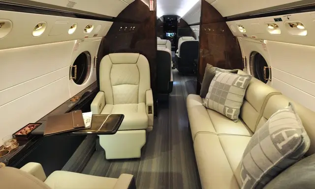 Gulfstream G550 N679MS operated by Executive Fliteways, Inc. photo 3