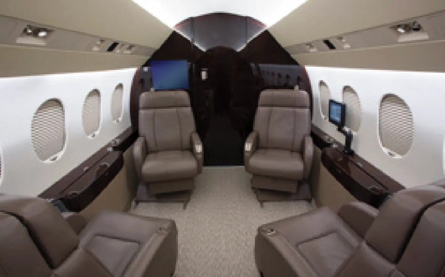 Dassault Falcon 2000EX N681ZL operated by Shoreline Aviation Inc photo 3