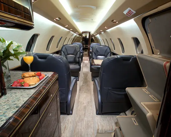 Cessna Citation X N688LB operated by Paradigm Jet Management photo 2