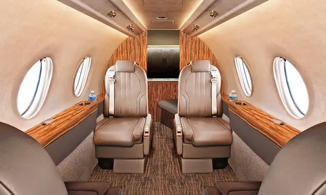 Beechcraft Hawker 400XP N68GS operated by Jet Linx Aviation, LLC photo 2
