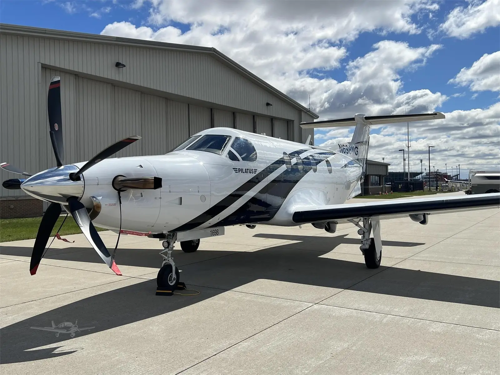 Pilatus PC-12/47 NG N698NG operated by ConciAir, exterior