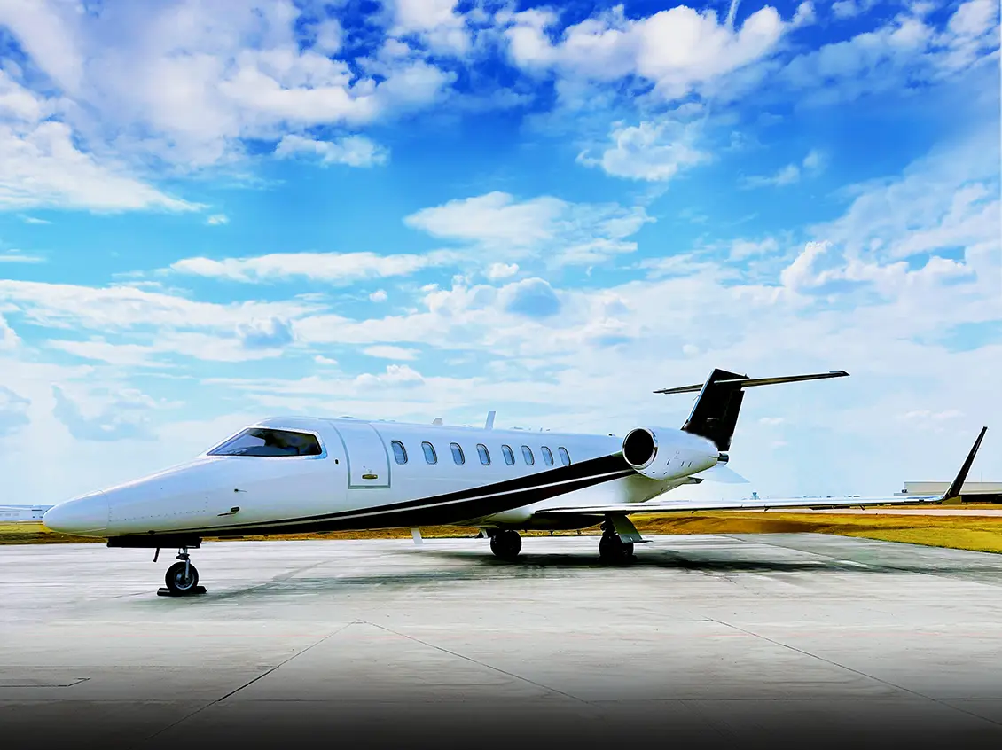 Bombardier Learjet 45 N699MW operated by Houston Jet Direct photo 2