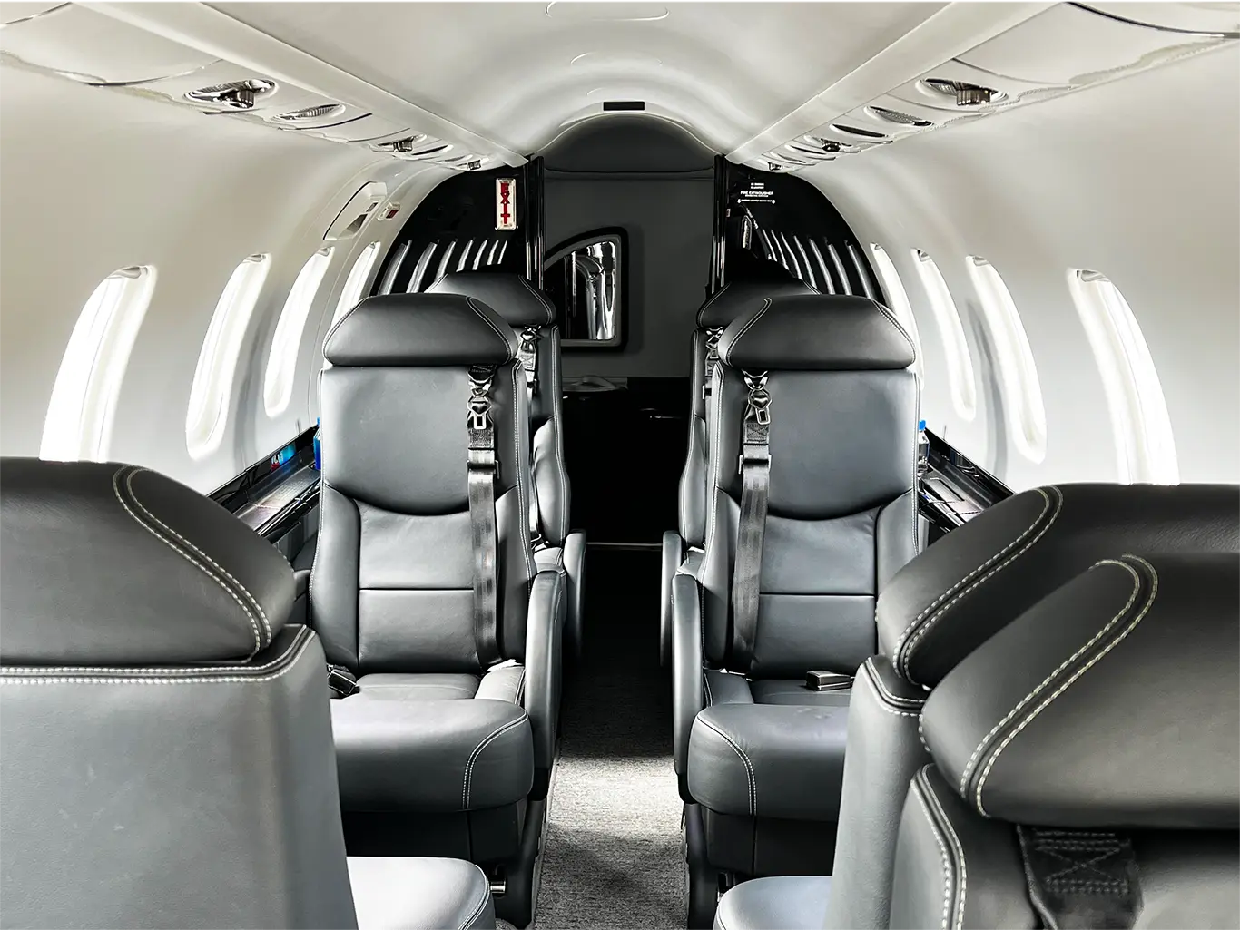 Bombardier Learjet 45 N699MW operated by Houston Jet Direct photo 3