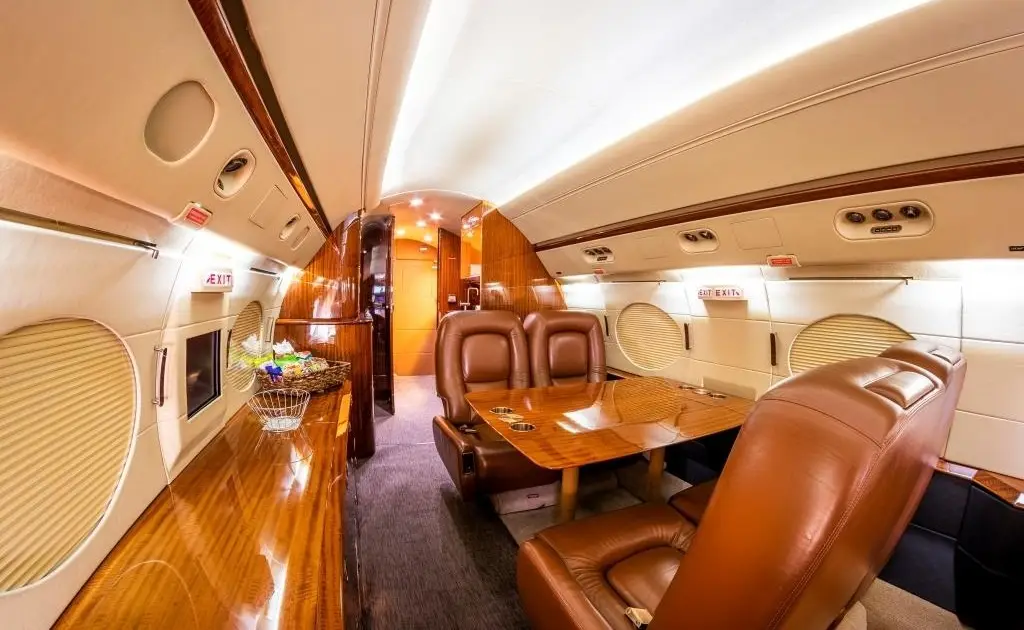 Gulfstream IV-SP N700FJ operated by Prime Jet, LLC photo 3