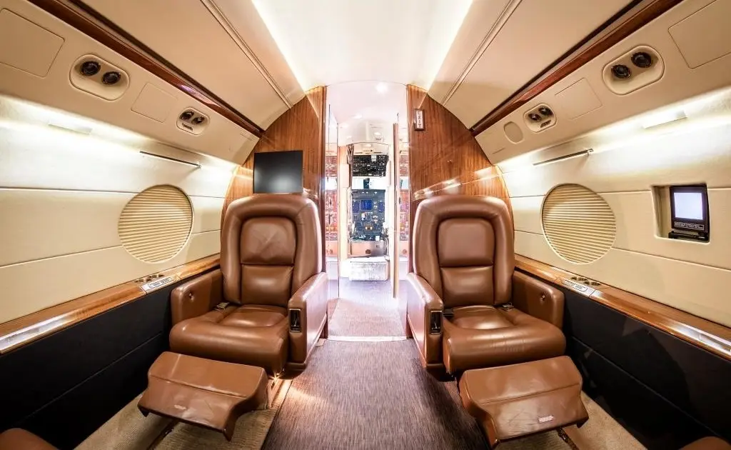 Gulfstream IV-SP N700FJ operated by Prime Jet, LLC photo 6