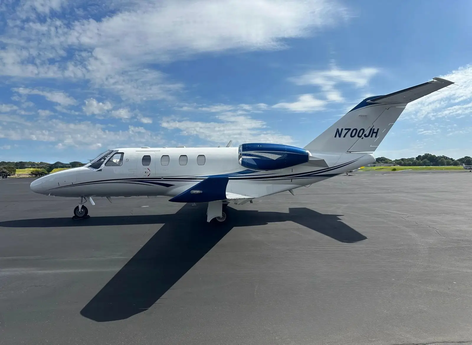 Cessna Citation M2 N700JH operated by Diamond Aviation, exterior
