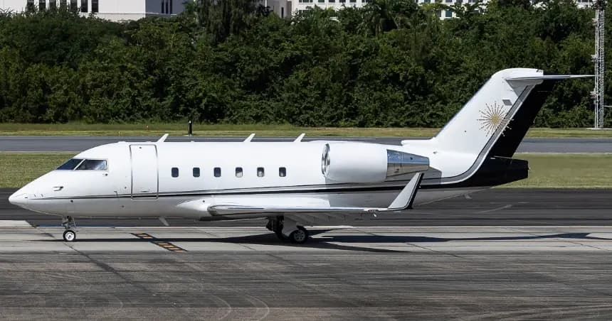 Bombardier Challenger 604 N700JP operated by A-ok Jets photo 2