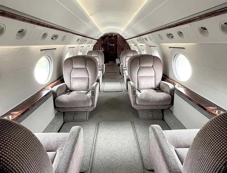 Gulfstream G300 N700NY operated by NeaJets photo 2