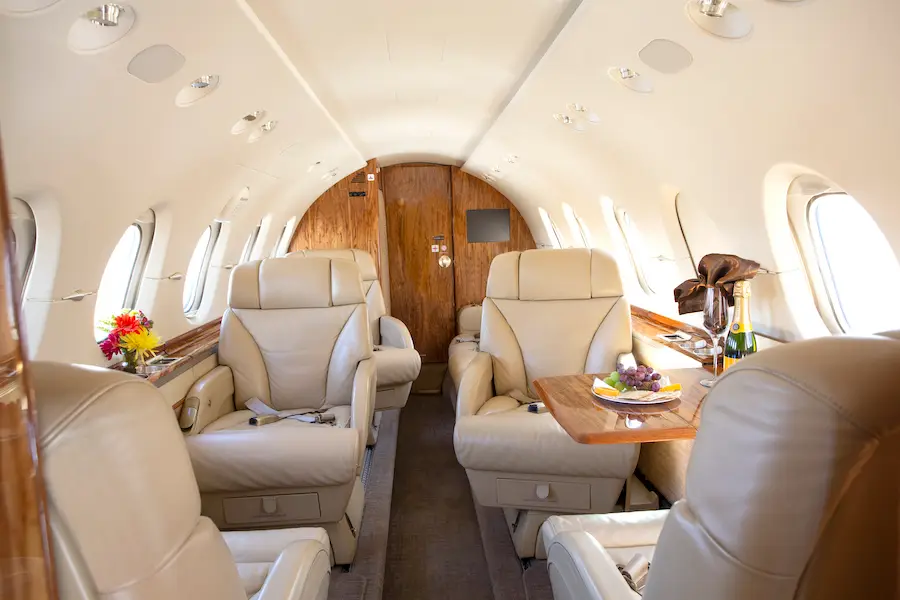 Beechcraft Hawker 900XP N703CD operated by Cirrus Aviation Services photo 2