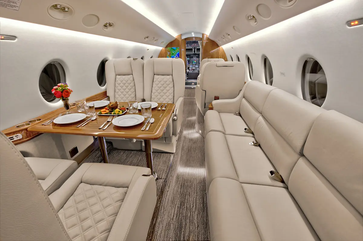 Gulfstream G200 N704LB operated by DuPage Aerospace, KDPA photo 3