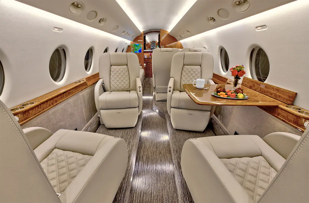 Gulfstream G200 N704LB operated by DuPage Aerospace, KDPA photo 5