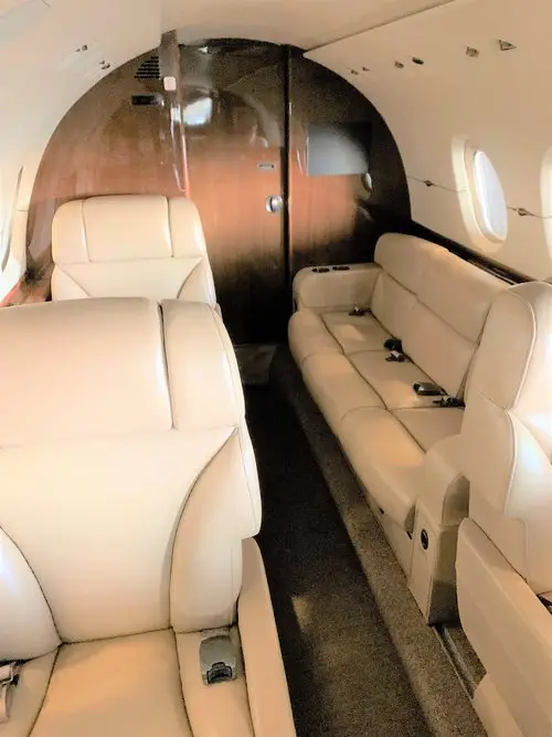 Beechcraft Hawker 1000 N707HD operated by Sacramento Air Charter photo 5