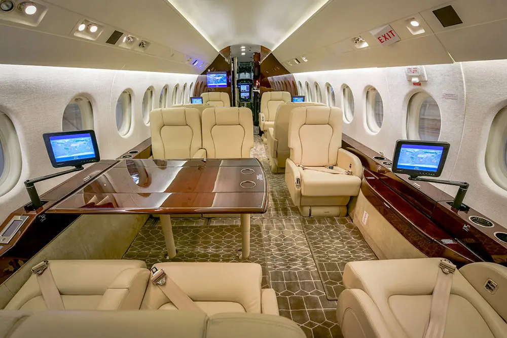 Dassault Falcon 2000LX N707MT operated by Solairus Aviation photo 5