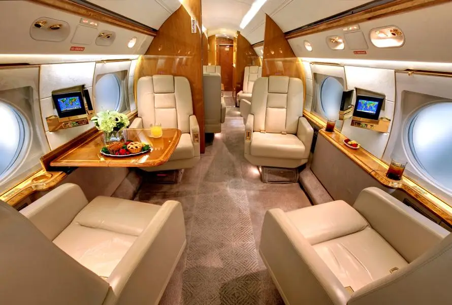 Gulfstream V N709AA operated by Priester Aviation photo 3