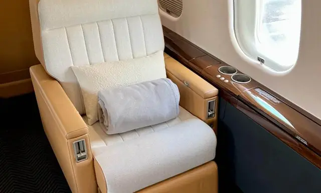 Bombardier Global Express XRS N70ES operated by Polaris Aviation Solutions, LLC photo 2