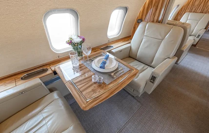 Bombardier Global Express N70PS operated by Worldwide Jet Charter, Inc. photo 2