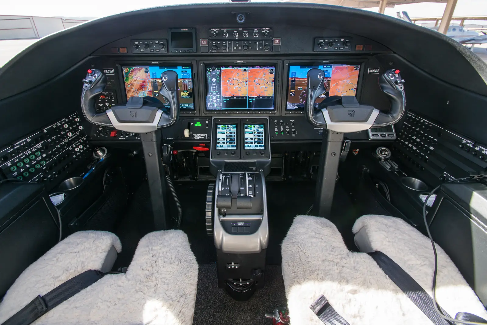 Cessna Citation CJ3+ N70VM operated by Thrive Aviation photo 6