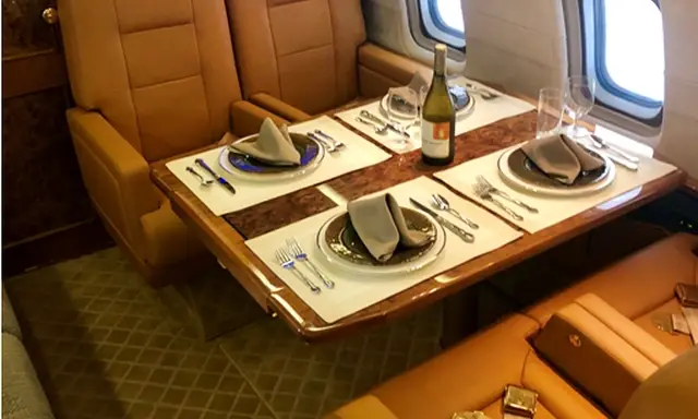 Bombardier Challenger 601 N70X operated by Presidential Aviation photo 5