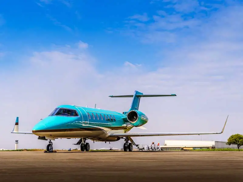 Bombardier Learjet 45 N711R