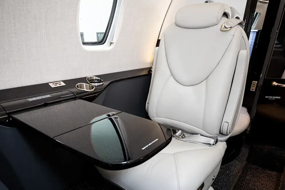 Cessna Citation Excel N712AB operated by Solairus Aviation photo 6