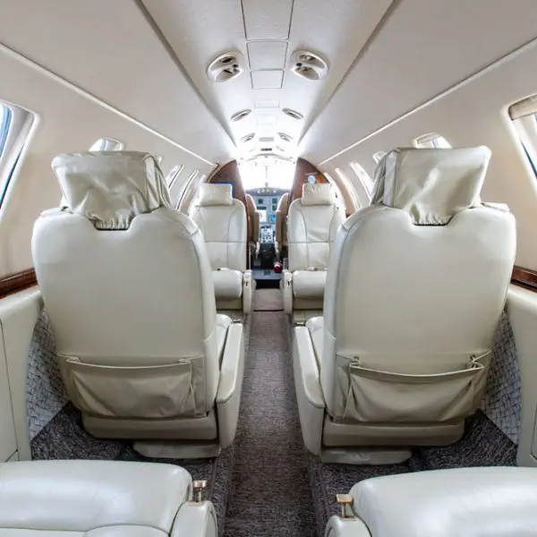 Pilatus PC-12/47 NG N716EM operated by Latitude 33 Aviation, LLC photo 3
