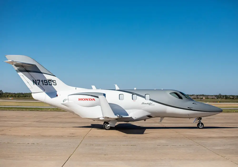 Honda HondaJet N719SS operated by Soulbird Aviation, LLC, exterior
